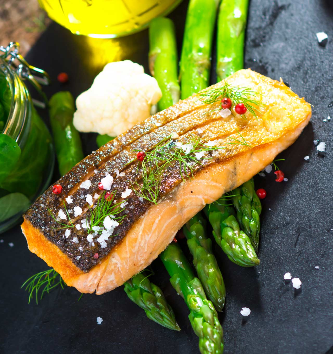 Salmone al forno con asparagi - GiorgioMare